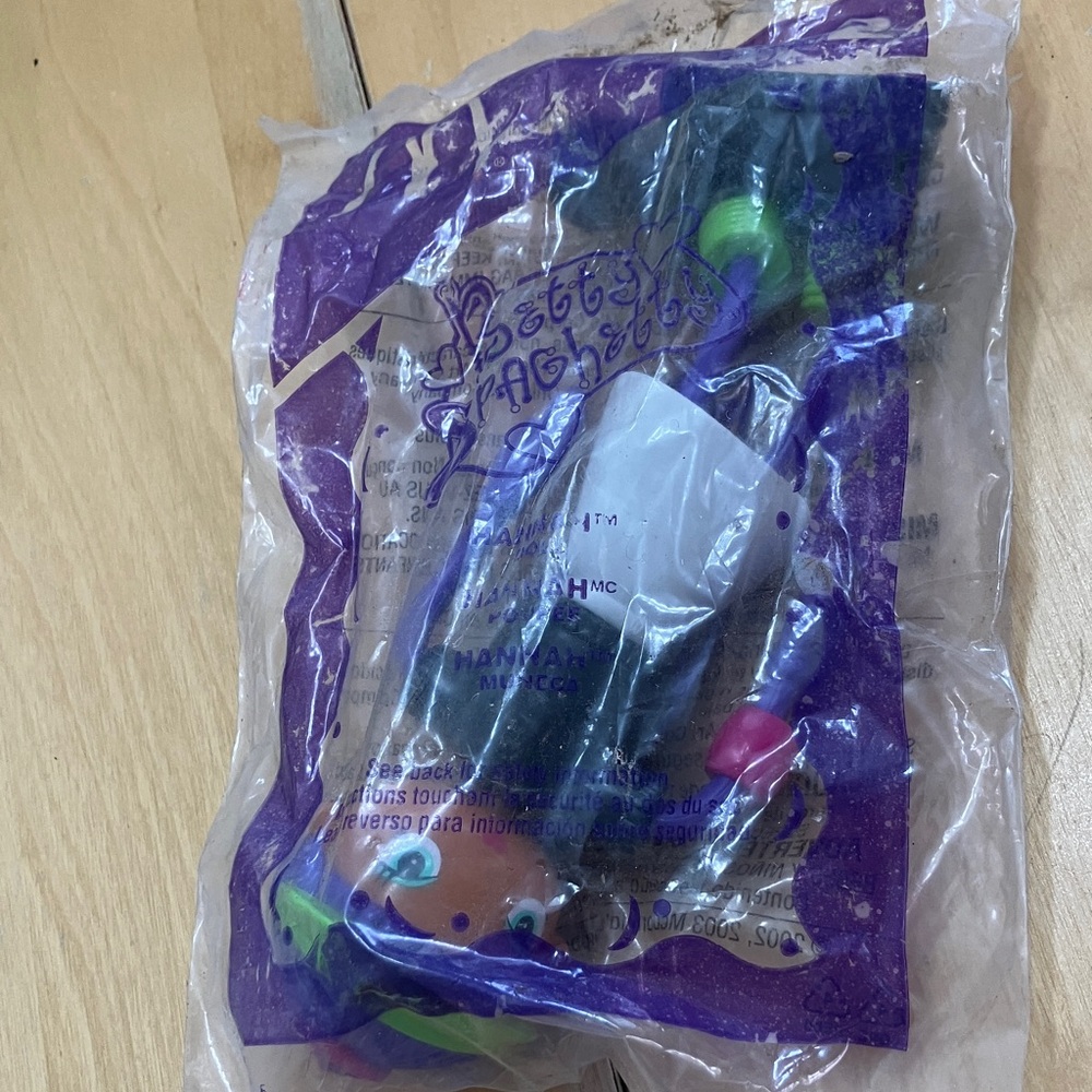 Betty spaghetti Hannah doll‎ McDonald's 2003 New in bag